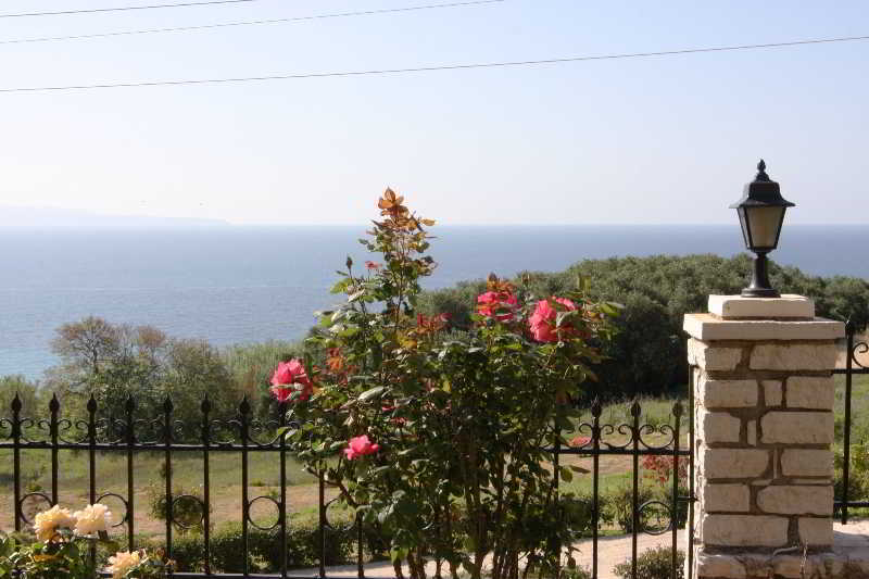 Nikos & Katerina Studios Agios Stefanos Avliotes  Exterior foto