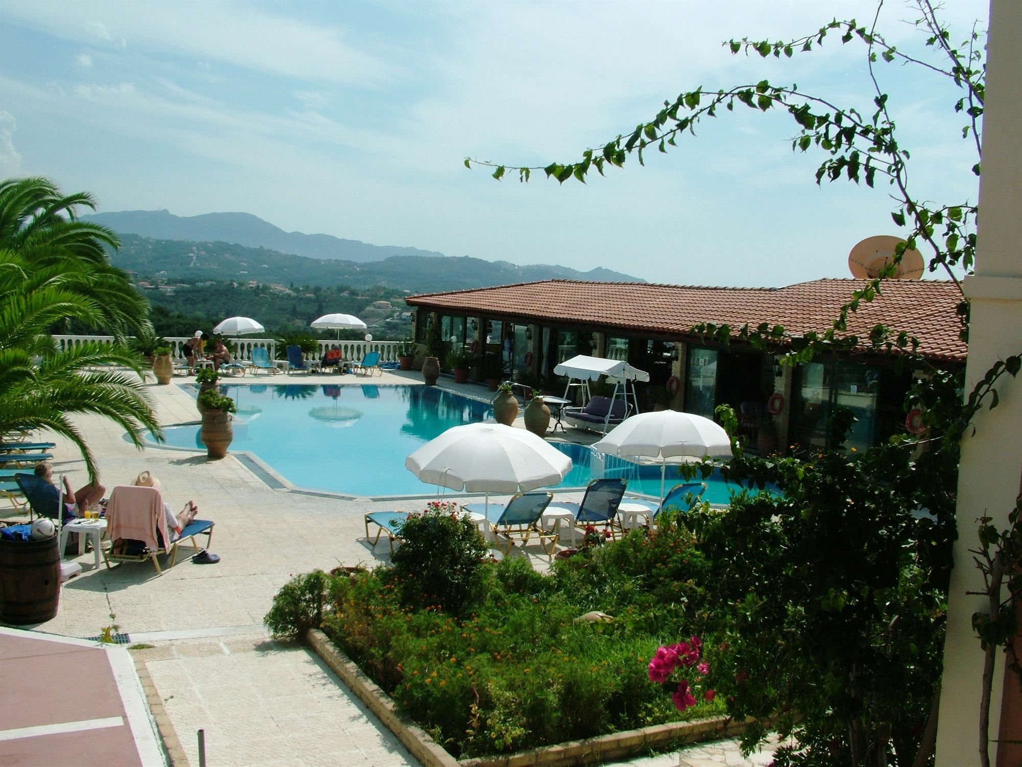 Nikos & Katerina Studios Agios Stefanos Avliotes  Exterior foto
